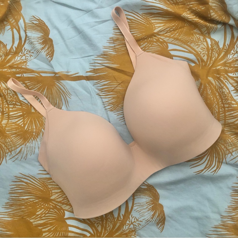 Knix Wing woman contour bra 6+ tan